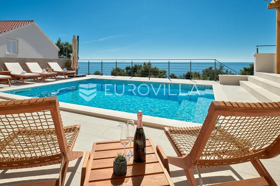 hvar, sveta nedjelja, luksuzna vila na prekrasnoj lokaciji - slika 34