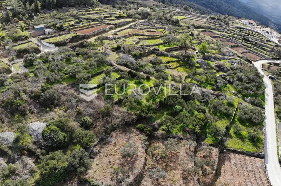 otok hvar, jelsa, atraktivno građevinsko zemljište 1110,50 m² s idejnim projektom - slika 9