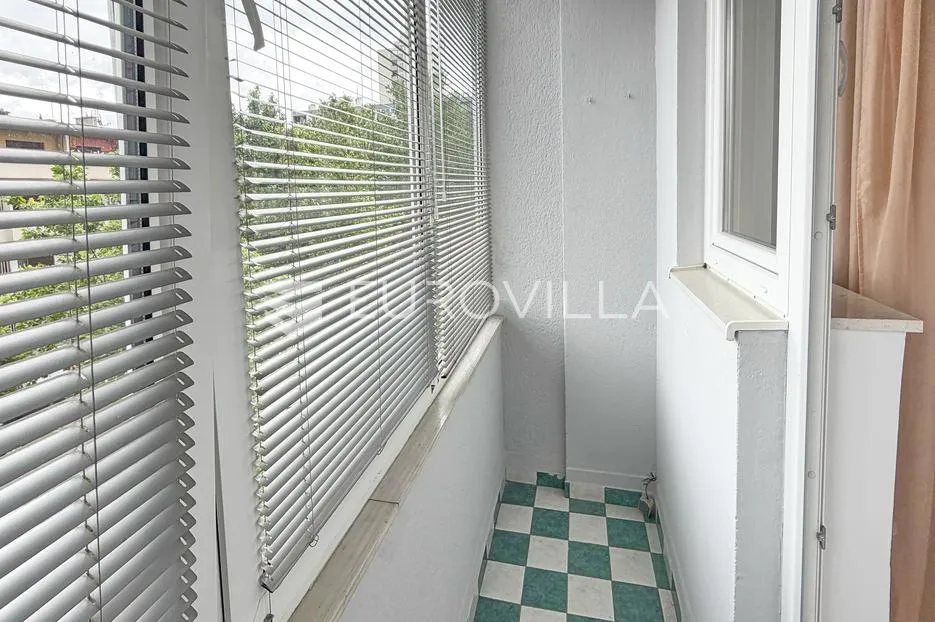 zagreb, volovčica, funkcionalan trosobni stan 61 m² - slika 13