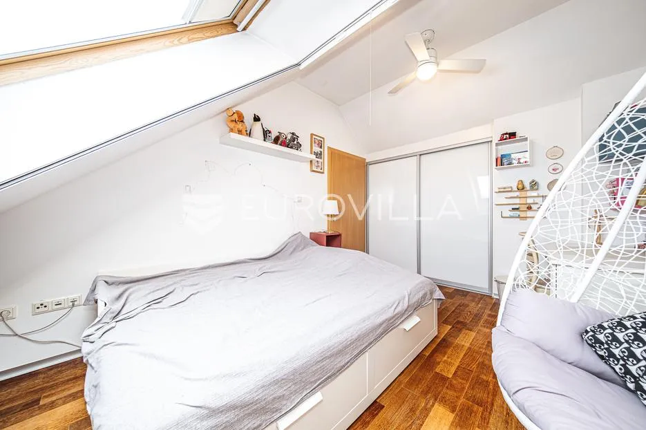 zagreb, prečko, prekrasan dvoetažan stan 133.58 m² s parkirnim mjestom - slika 19
