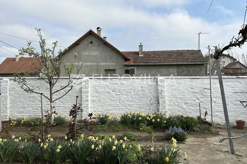 vukovar, borovo naselje, kuća 90 m² dodatni stambeni prostor, okućnica 663 m² - slika 9