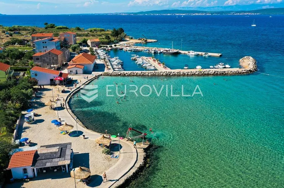 otok pašman, dobropoljana, građevinsko zemljište 1373 m2 - slika 2