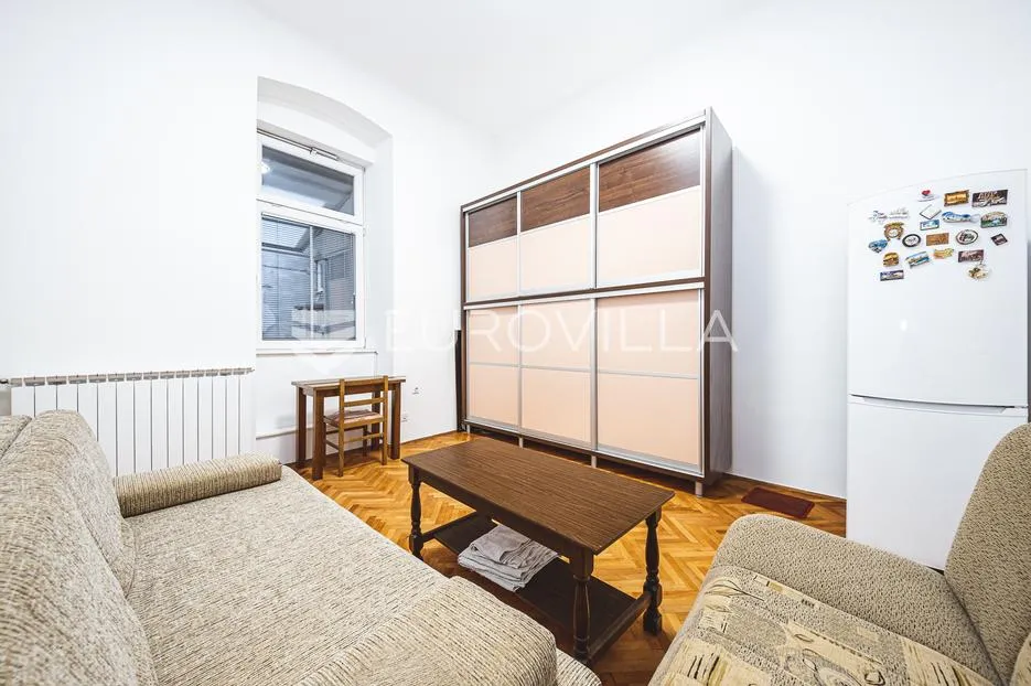 zagreb, centar, dvosoban stan nkp 45 m2, dvije stambene jedinice - slika 3