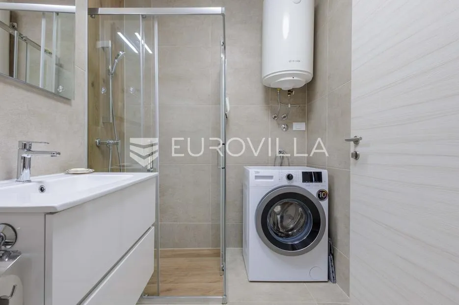 istra, medulin, trosoban stan u modernoj, novoj stanogradnji 94 m², prvi kat - slika 16