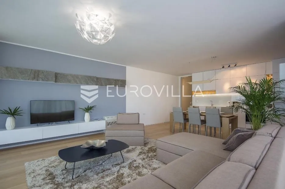 opatija, punta kolova, luksuzan stan s bazenom 84 m² - slika 3