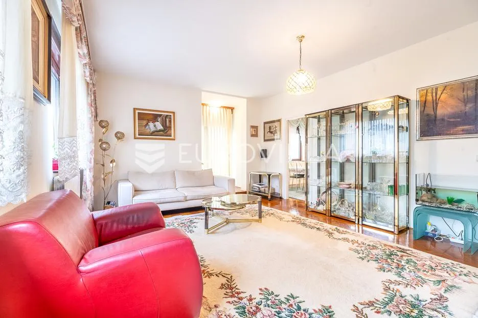 zagreb, medveščak, podgaj, izvrstan četevrosoban stan 128 m² - slika 3