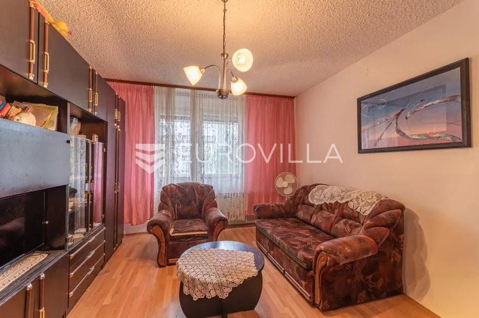 Varaždin, Banfica, dvosoban stan površine 60 m² na odličnoj lokaciji
