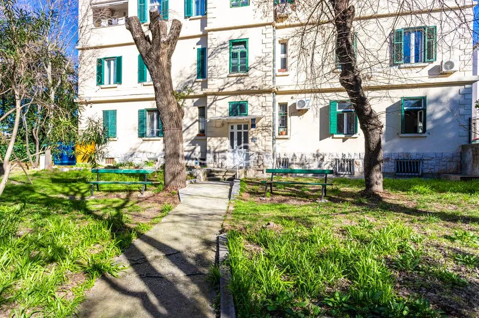 split, bačvice | ekskluzivna prodaja, trosoban stan na jednoj od najpoželjnijih lokacija u gradu - slika 26