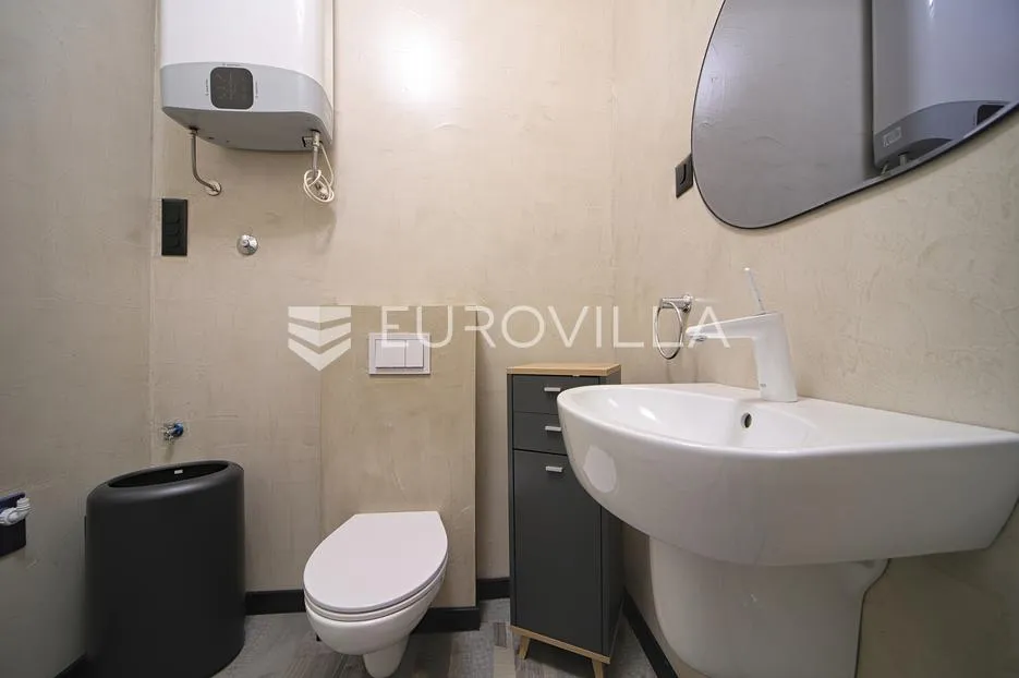 osijek, gornji grad/centar, prodaja, atraktivno uređen lokal 32 m², prizemlje - slika 6