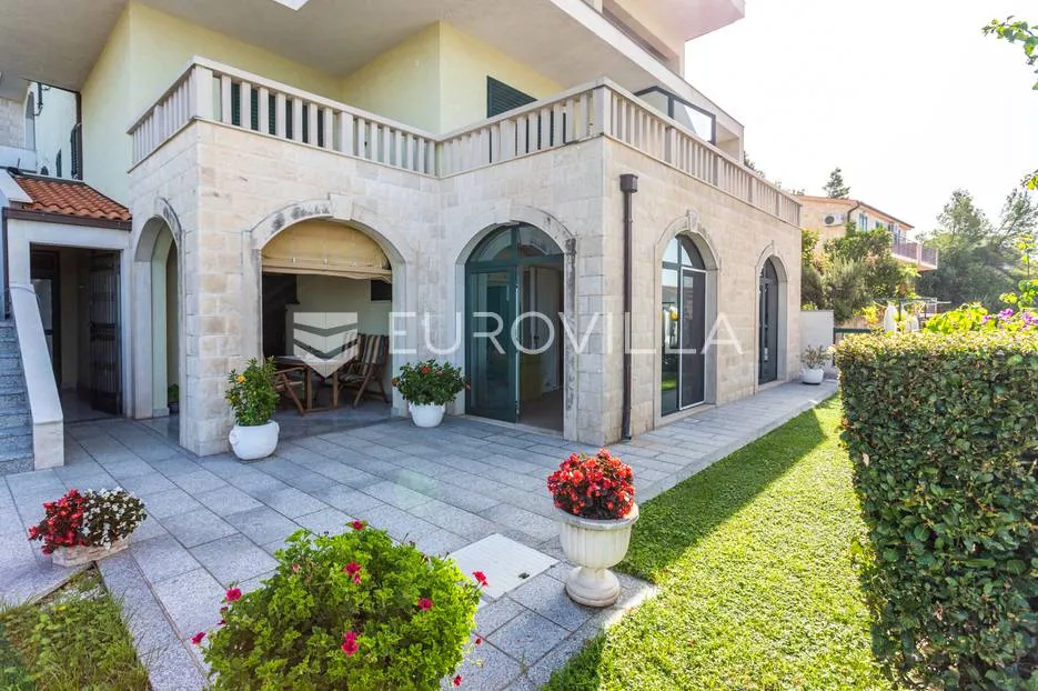 omiš, apartmanska kuća blizu plaže - slika 27