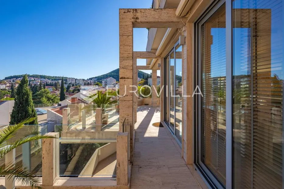 dubrovnik, penthouse s vanjskim bazenom na iznimnoj lokaciji - slika 26