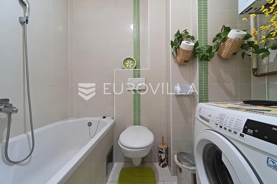 osijek, gornji grad, prodaja elegantnog dvosobnog stana u novijoj zgradi, površine 47,36 m² - slika 9