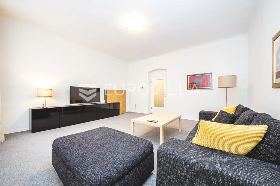 Zagreb, Sveti Duh, odlično uređen trosoban stan na 1. katu, 70 m²