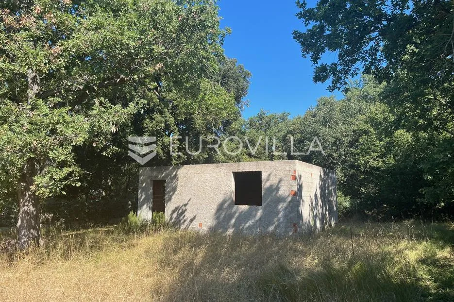 istra, peroj poljoprivredno zemljište 50 metara od mora s upisanim temeljem - slika 20