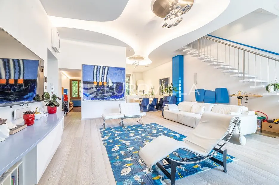 Zagreb, Deželićeva, luksuzan četverosoban stan za najam, neto korisne površine od 240 m²