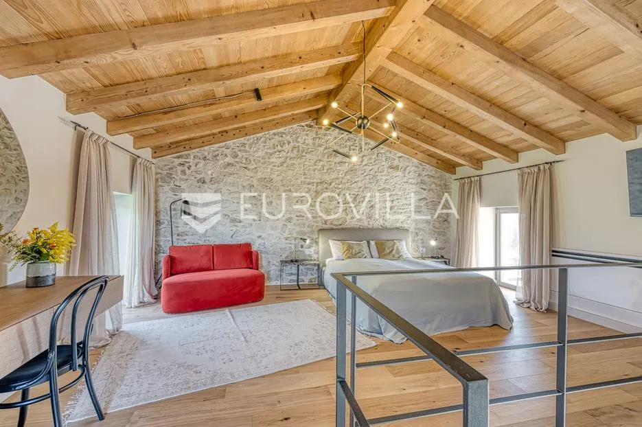 istra, labin, šumber, unikatna samostojeća villa na velikoj okućnici s pogledom - slika 50