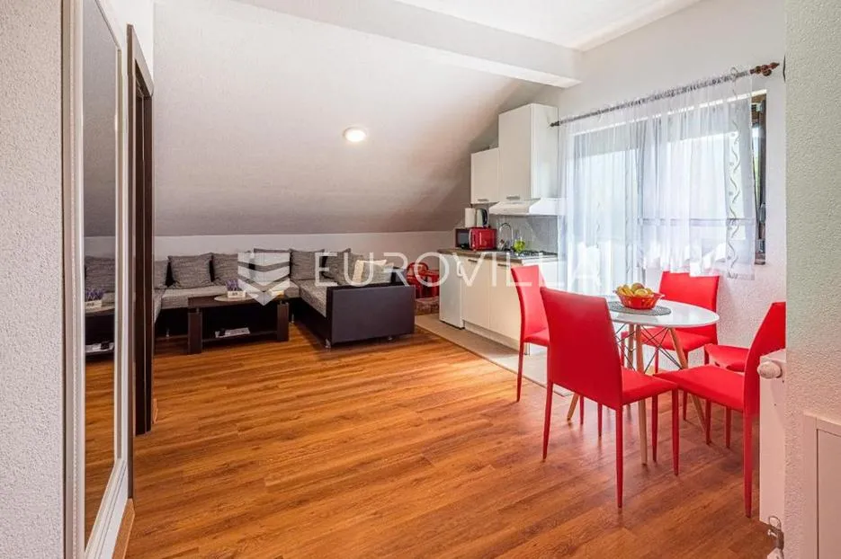 plitvička jezera, rudanovac, kuća 350 m², novouređena s 10 apartmana - slika 3