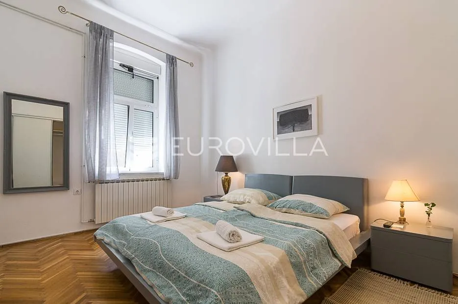 strogi centar pješačka zona trosoban stan 86 m² - slika 21