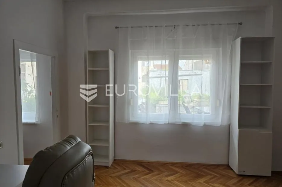 istra, pula, atraktivan poslovni prostor 70 m² u centru grada - slika 7