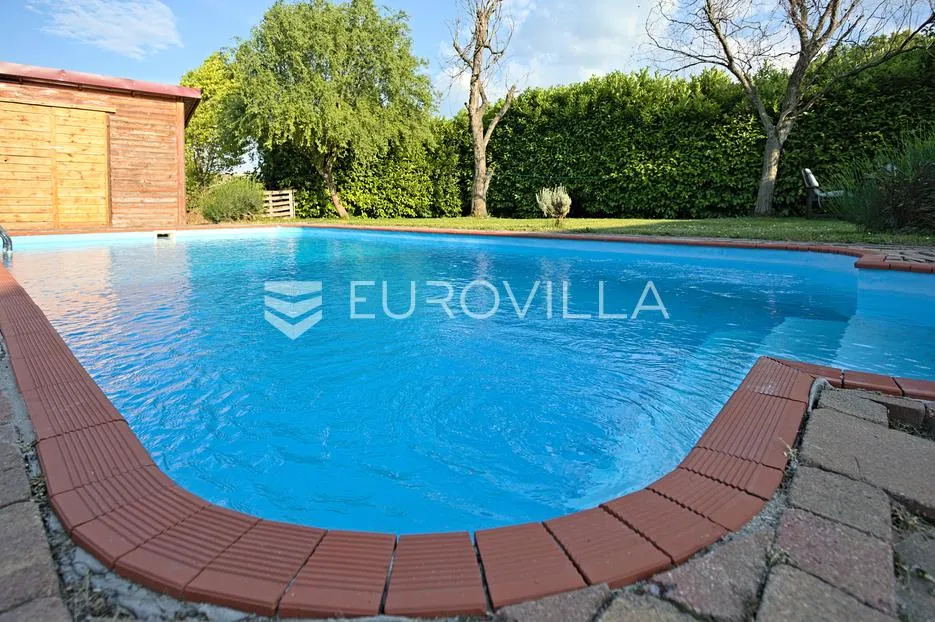 osijek, bilje, četverosobna kuća sa bazenom, 126 m² - slika 22
