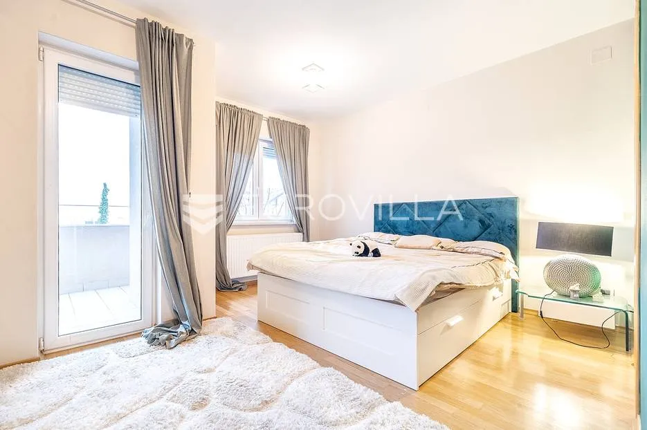 zagreb, remete, prekrasna obiteljska kuća 400 m² - slika 11