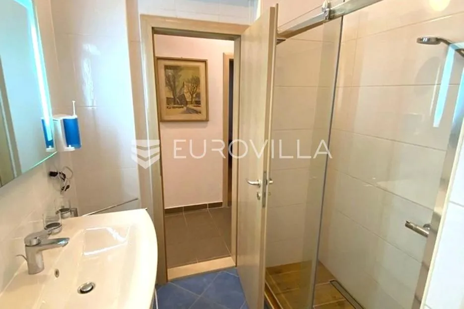 sumartin, trosobni apartman s pogledom na more, površine 83 m² - slika 10