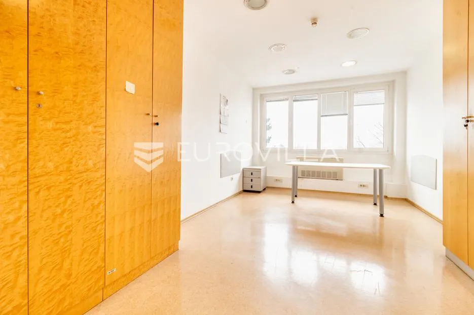 zagreb, savica, poslovni prostor uredske namjene 452 m² na 2. katu poslovne zgrade - slika 6