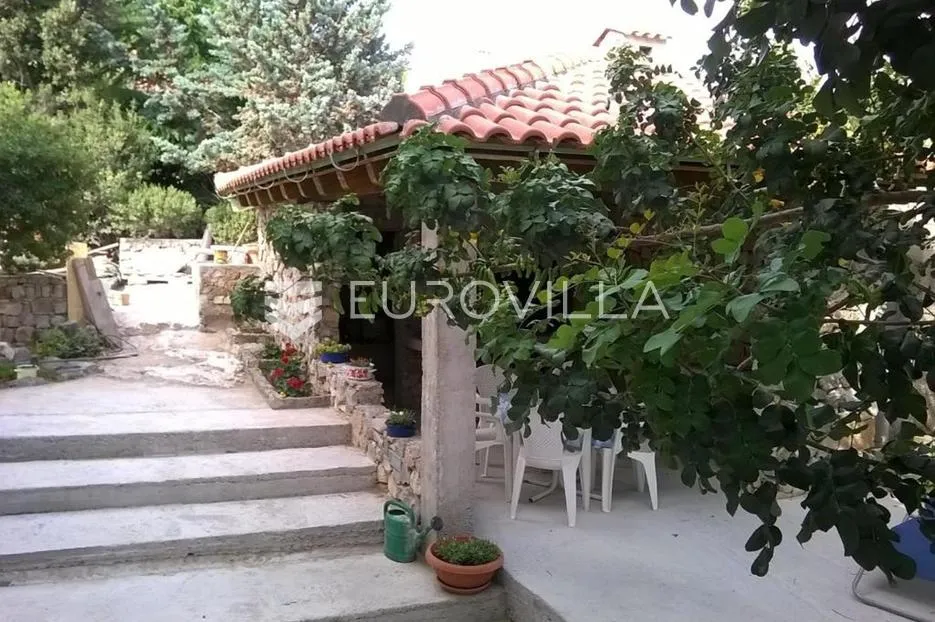 kaprije, prekrasna kuća s apartmanima, 180 m² - slika 44