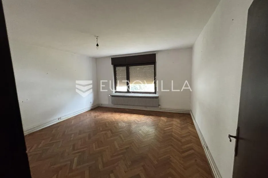 đakovo, centar, kuća 115 m2 na atraktivnoj lokaciji - slika 13
