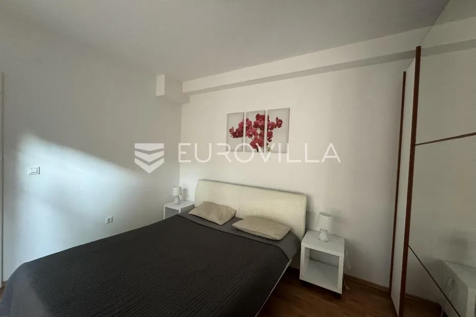 istra, pješčana uvala, stan u prizemlju sa vrtom, 300 m od mora - slika 8
