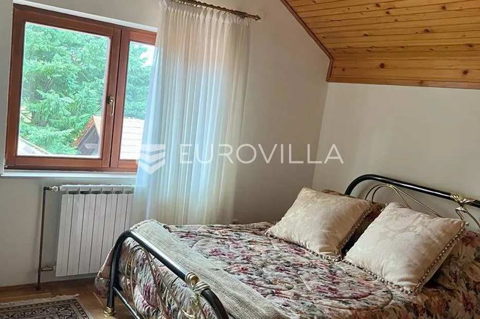 rakovica, plitvička jezera, obiteljska kuća 600 m² na zemljištu 41416 m² - slika 29