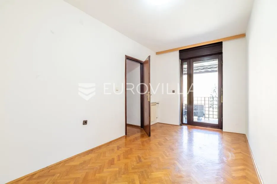 zagreb, dugave, kuća u nizu s vrtom i garažom, 206 m² - slika 4