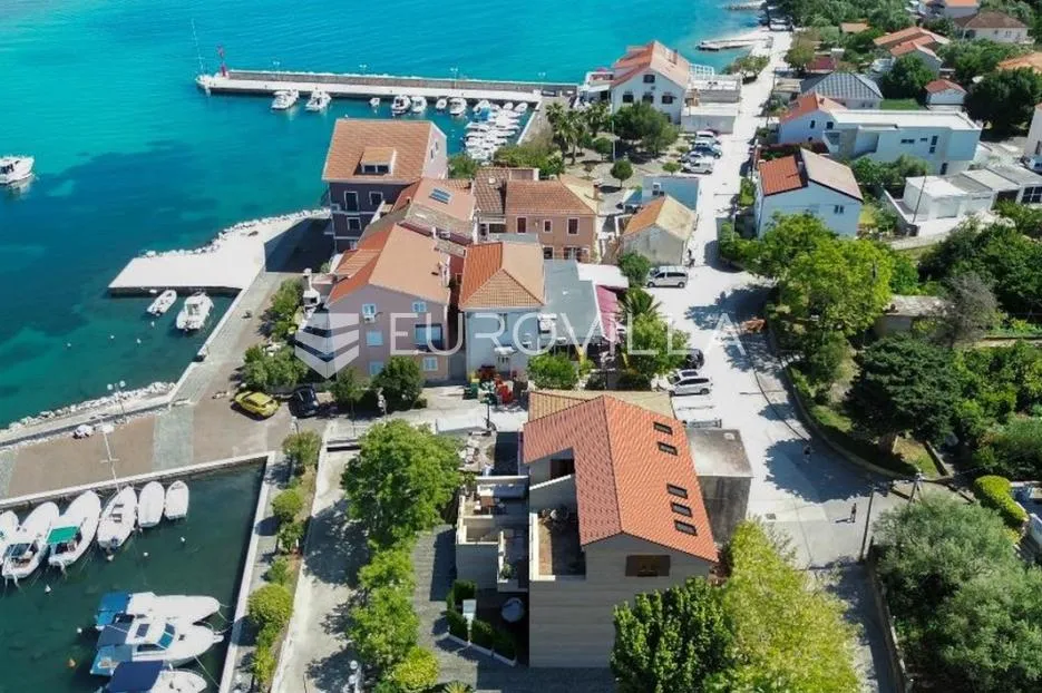 zadar, otok ugljan novogradnja 90 m² prvi red do mora - slika 2