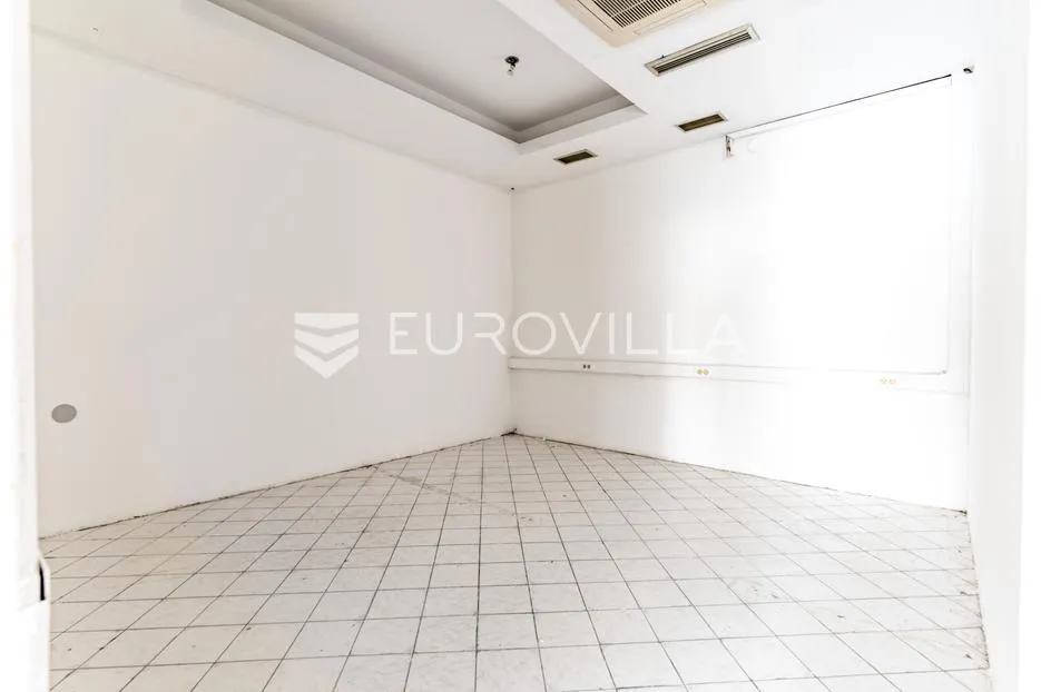 požega, prostrani poslovni prostor za najam 94 m² - slika 9