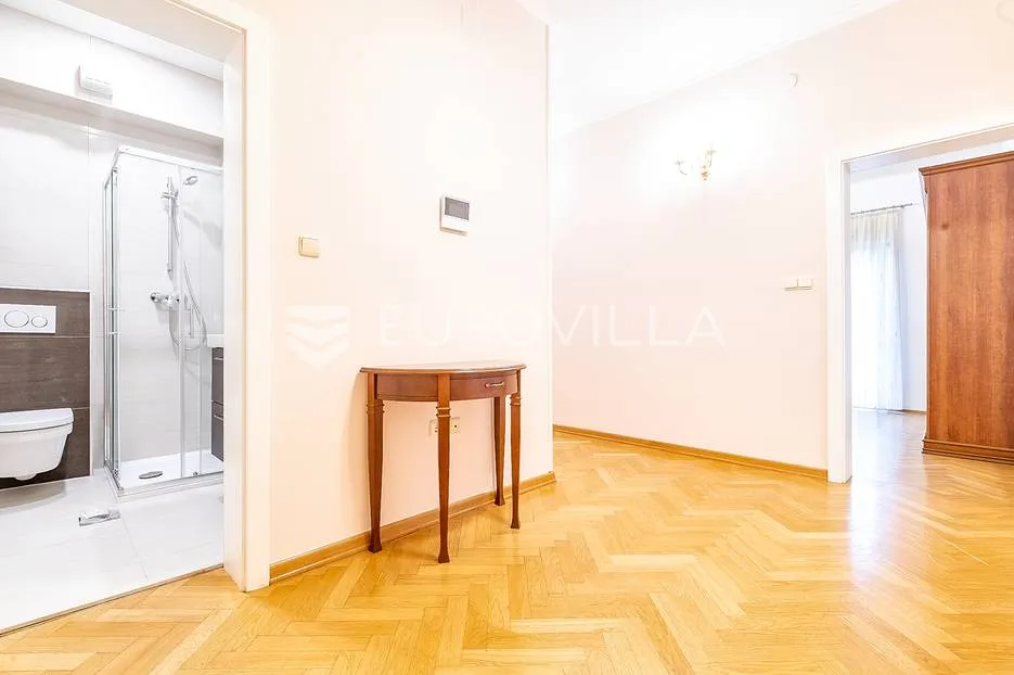 zagreb, mlinovi, četverosoban stan 135 m² u mirnom i zelenom okruženju parking - slika 10