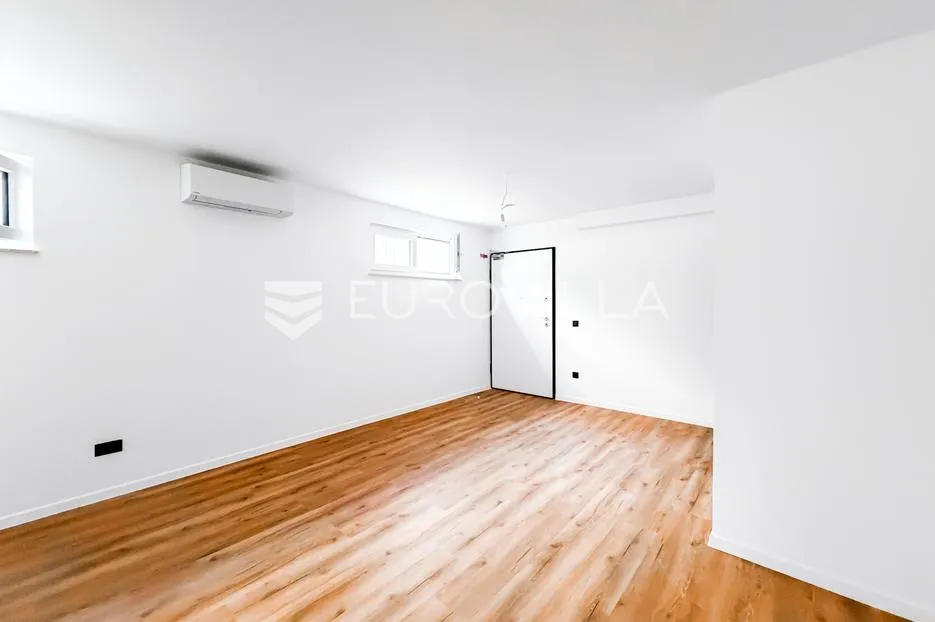 zadar, petrčane, višekatna rezidencija s krovnom terasom i otvorenim pogledom na more - slika 3