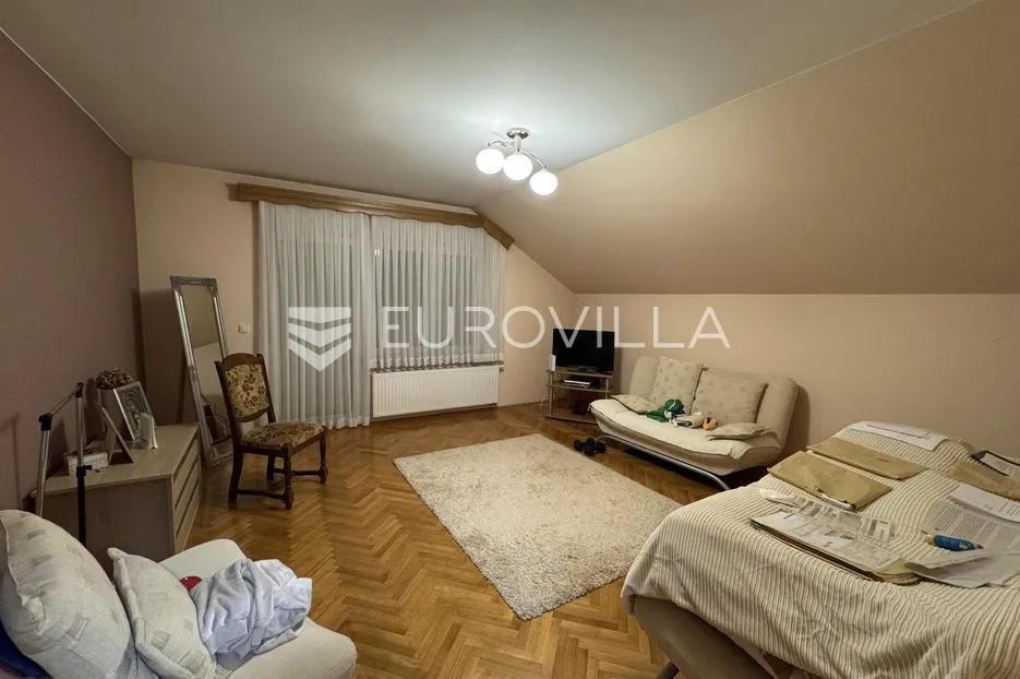 đakovo, centar, luksuzna kuća 470 m2 na izuzetnoj lokaciji - slika 13