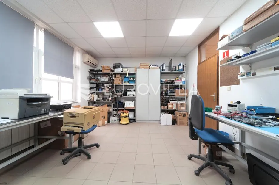 osijek, retfala, poslovna zgrada površine 359 m² - slika 7