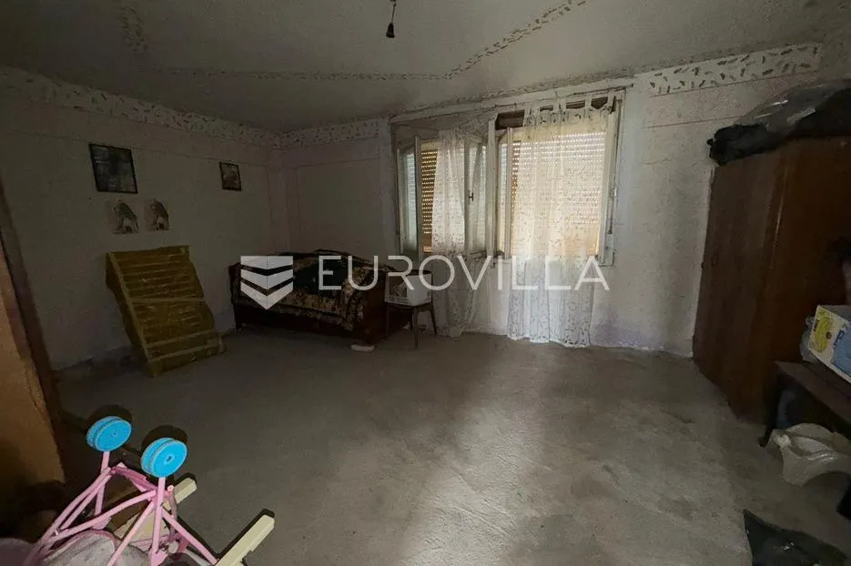 lapovci, prizemnica s dodatnom građevinskom parcelom - slika 4