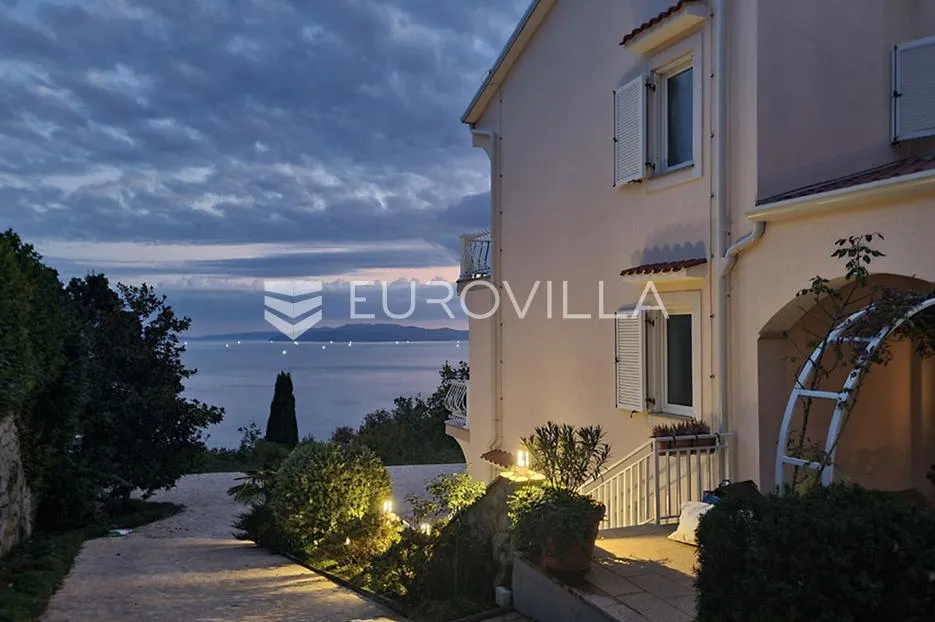 opatija, bregi, predivna obiteljska vila, panoramski pogled na more - slika 36