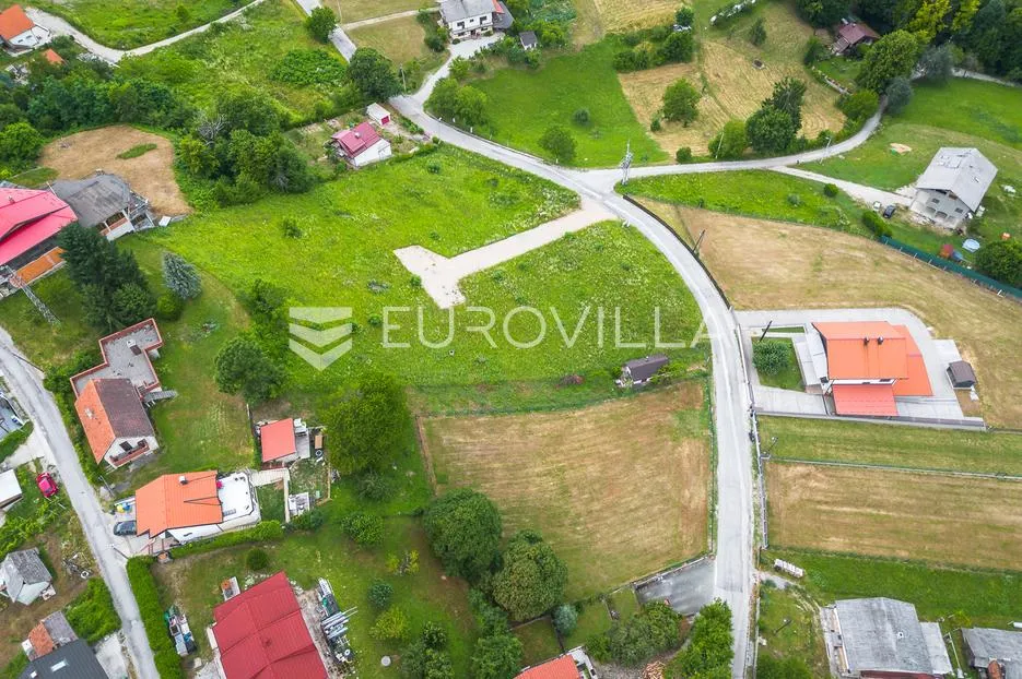 samobor, vrhovčak, građevinsko zemljište 829 m² na odličnoj lokaciji - slika 4