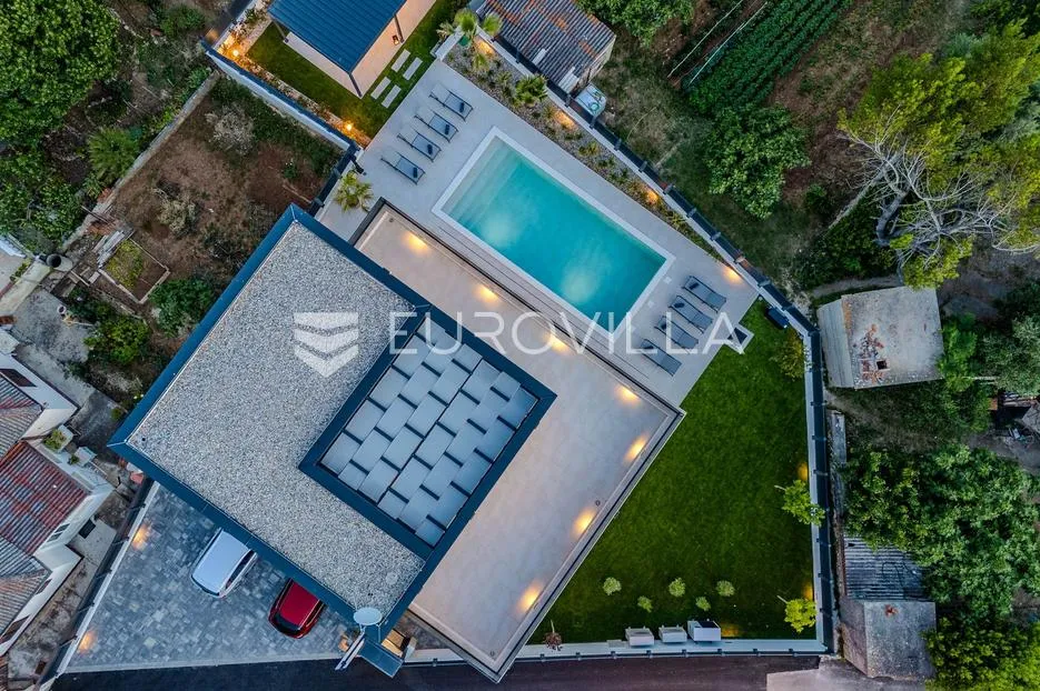 zadar, privlaka, ekskluzivna moderna vila s bazenom i wellness zonom - slika 5