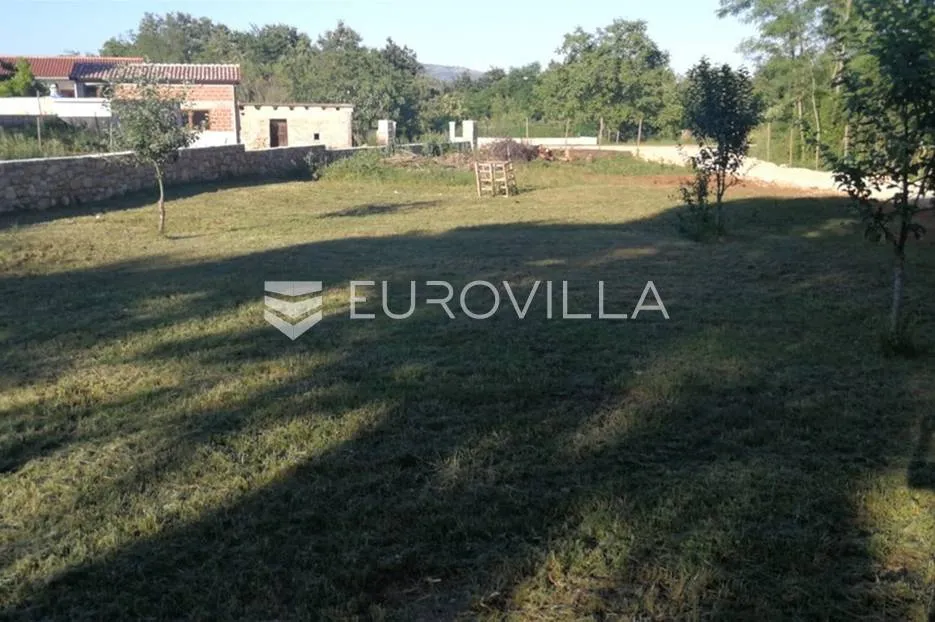 santalezi, kamena kuća 265 m2, dvorište 4600 m2, bazen - slika 7
