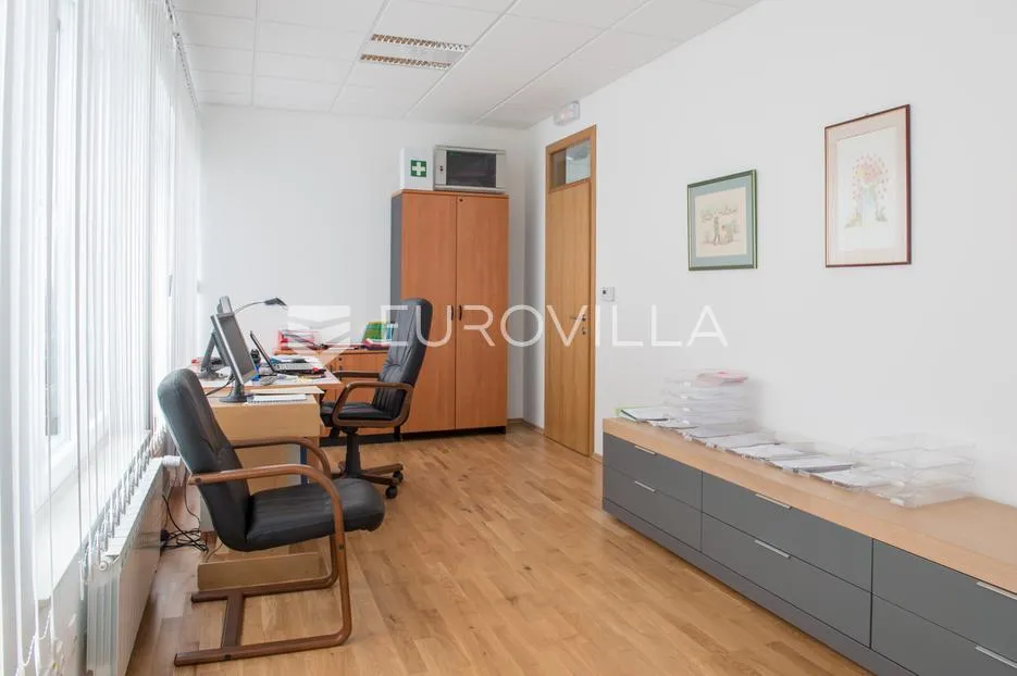 zelina, proizvodna hala od 540m2 s okućnicom od 1000m2 - slika 11