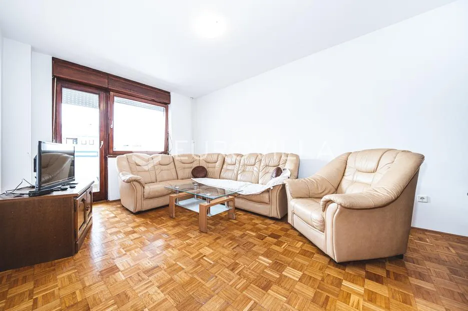 zagreb, trešnjevka, dvosoban stan 62 m² - slika 4