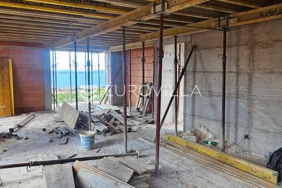 kaštela gomilica, dvosoban stan 70,2 m² s pogledom na more, natkriveni parking - slika 3