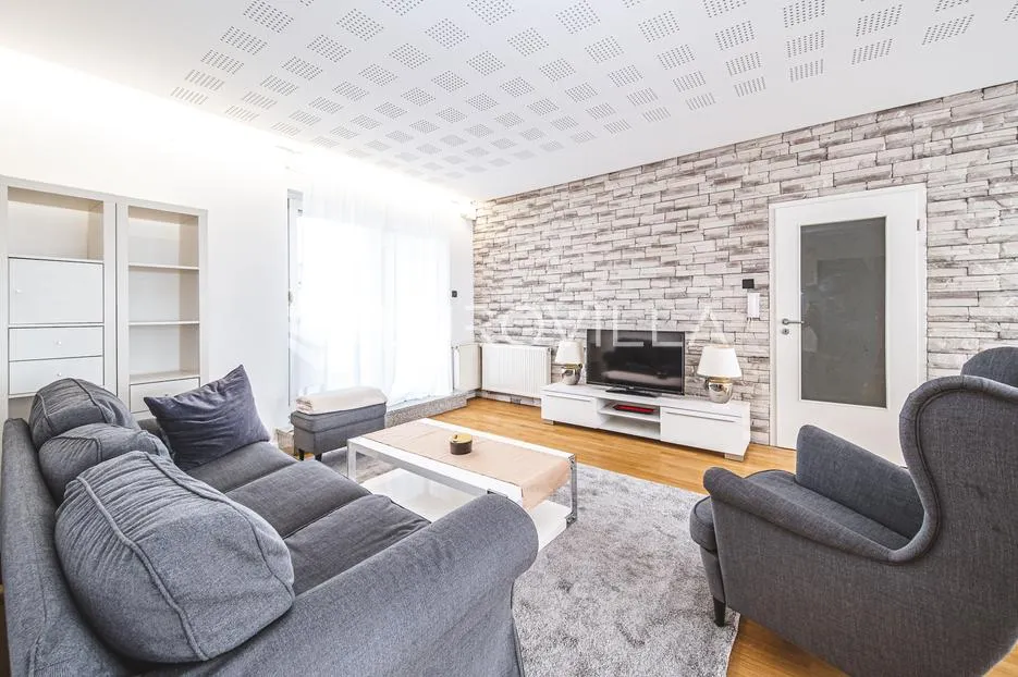 Zagreb, Laščinska cesta, prekrasno uređen četverosoban stan, PRVI NAJAM, 143 m² - Lašćina