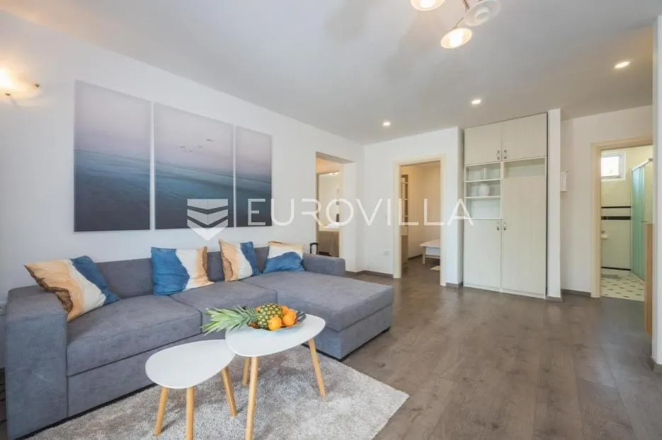 medulin, istra, luksuzna samostojeća vila 205 m² s bazenom i pogledom na more - slika 42