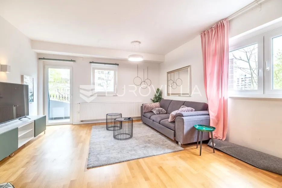vrbani, novouređen dvosoban stan 65 m² - slika 2