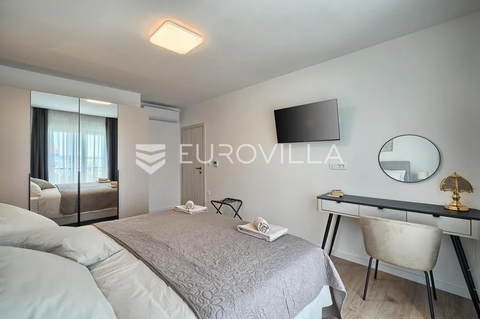 kaštel novi, novoizgrađena vila za dugoročni najam - slika 22